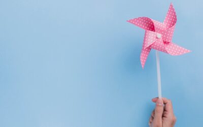 Jak zrobić mini wiatrak z materiałów dostępnych w domu?