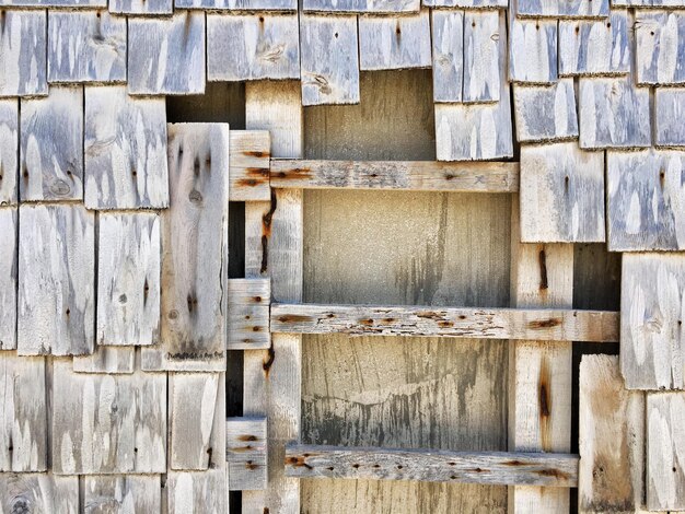 Ile metrów sześciennych drewna zawiera paleta?